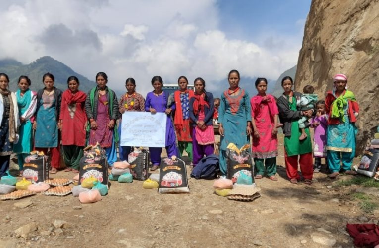 कुपोषित बालबालिकालाई ५ केजी मासु वितरण