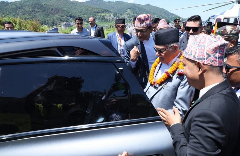 प्रधानमन्त्री ओलीले नेपालमा पहिलोपटक ल्याएको हाइड्रोजन कारको शुभारम्भ