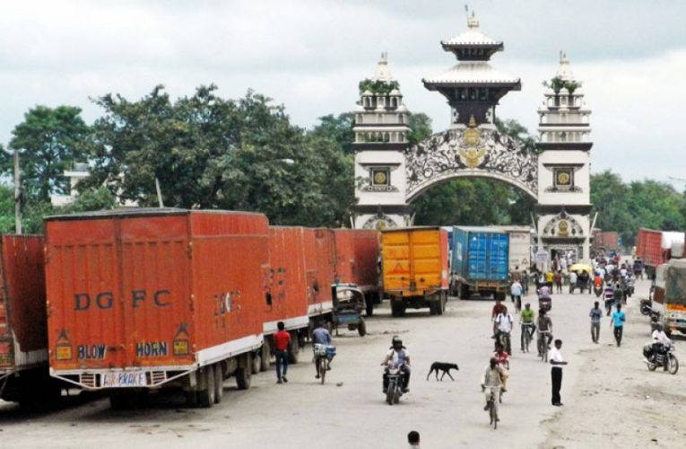 वीरगञ्ज नाकाबाट छ महिनामा निर्यात बढ्यो