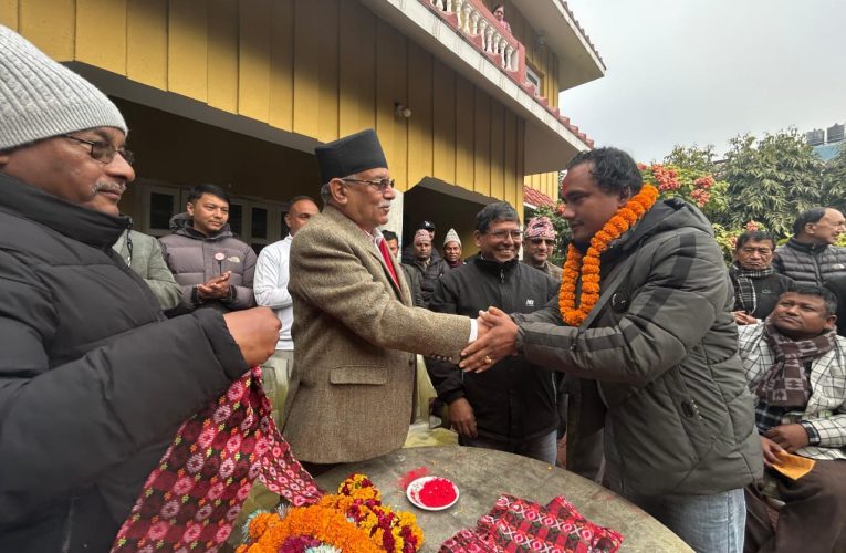 आफू नेतृत्वको सरकारले राम्रो काम गरेपछि जनतामा लहर छाएको प्रचण्डको दाबी