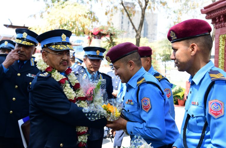 महानिरिक्षक थापाको पदबहाली