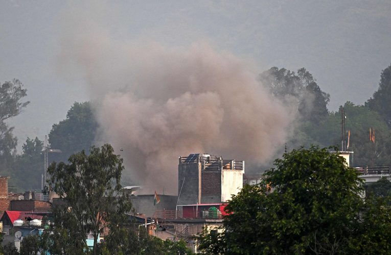 भारतमा रहेका नेपालीलाई आपत्‌कालीन सेवा चाहिए यी नम्बरमा सम्पर्क गर्न अनुरोध