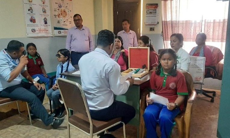किसान साकोसको आयोजनामा वृहत् निःशुल्क आँखा शिविर सम्पन्न