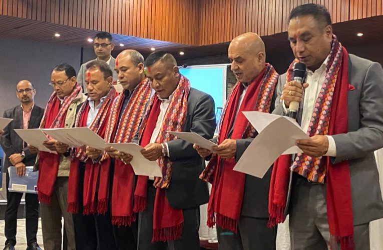 नेपाल जग्गा तथा आवास विकास सङ्घको अध्यक्षमा कुँवर