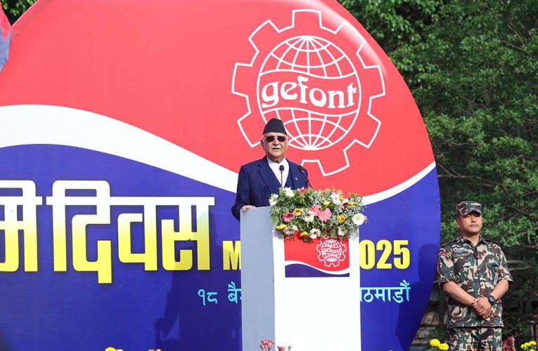 मजदुर वर्गलाई आग्रह- निरंकुश राजतन्त्र फर्काउने सपना देखेर अराजक गर्ने विरुद्ध खबरदारी गर्नू