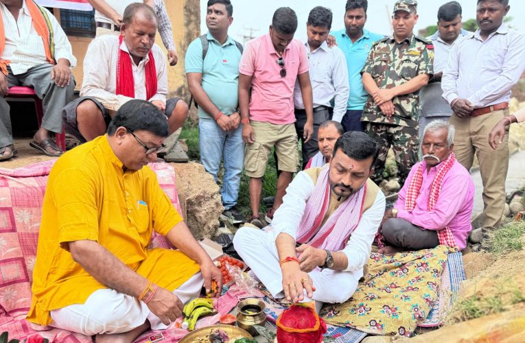 वीरगञ्जको परवानीपुरदेखि पटेलनगर क्षेत्रमा जल निकासी प्रणालीमा सुधार हुन्छ : मन्त्री यादव