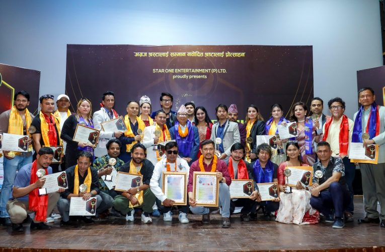 २७ विधामा पाँचौ नेपाल म्युजिक एन्ड फेशन अवार्ड प्रदान