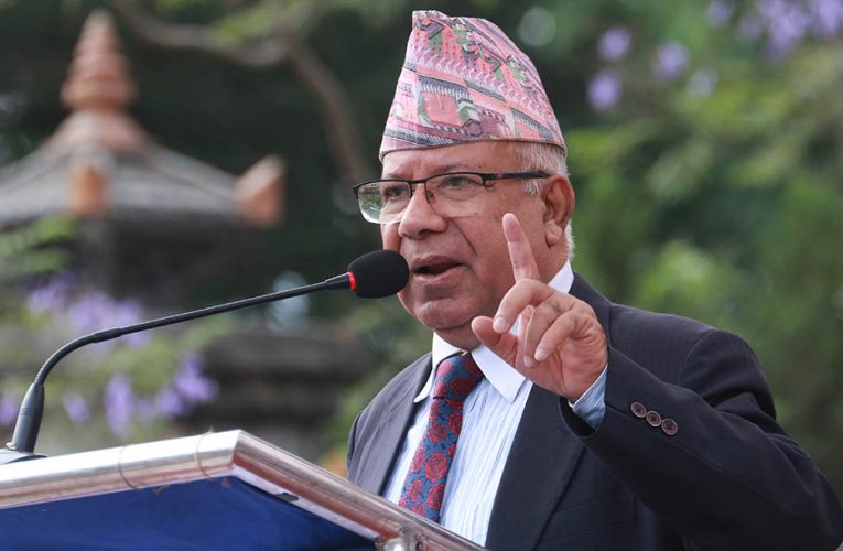 ओलीले मेरो राजनीतिक करियर समाप्त पार्न लागेको होः नेपाल