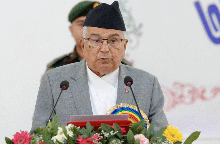 कर्मचारीतन्त्रले नागरिकको मन जिते मात्र लोकतन्त्र सुदृढ हुन्छ : राष्ट्रपति पौडेल