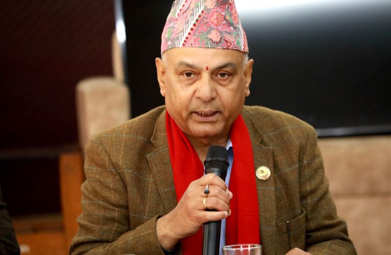 निजी विद्यालय बन्द गरे विदेश जाने विद्यार्थी बढ्छन्-  सांसद घिमिरे