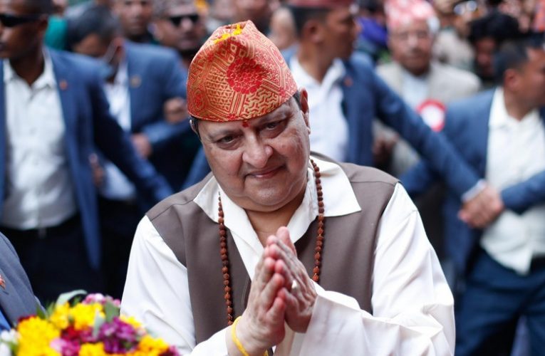 पूर्व राजा शाह ७९ वर्षमा प्रवेश, निर्मल निवासमा जन्मदिन मनाइँदै