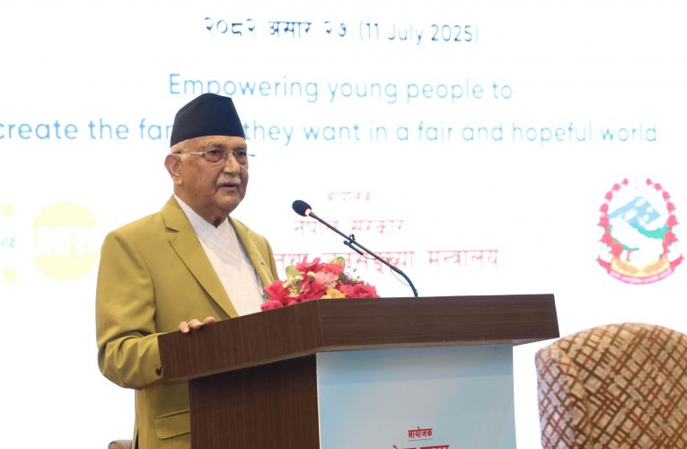 जनसङ्ख्या वृद्धिदर घट्नु मानव अस्तित्वमाथि कै खतरा हो- प्रधानमन्त्री ओली