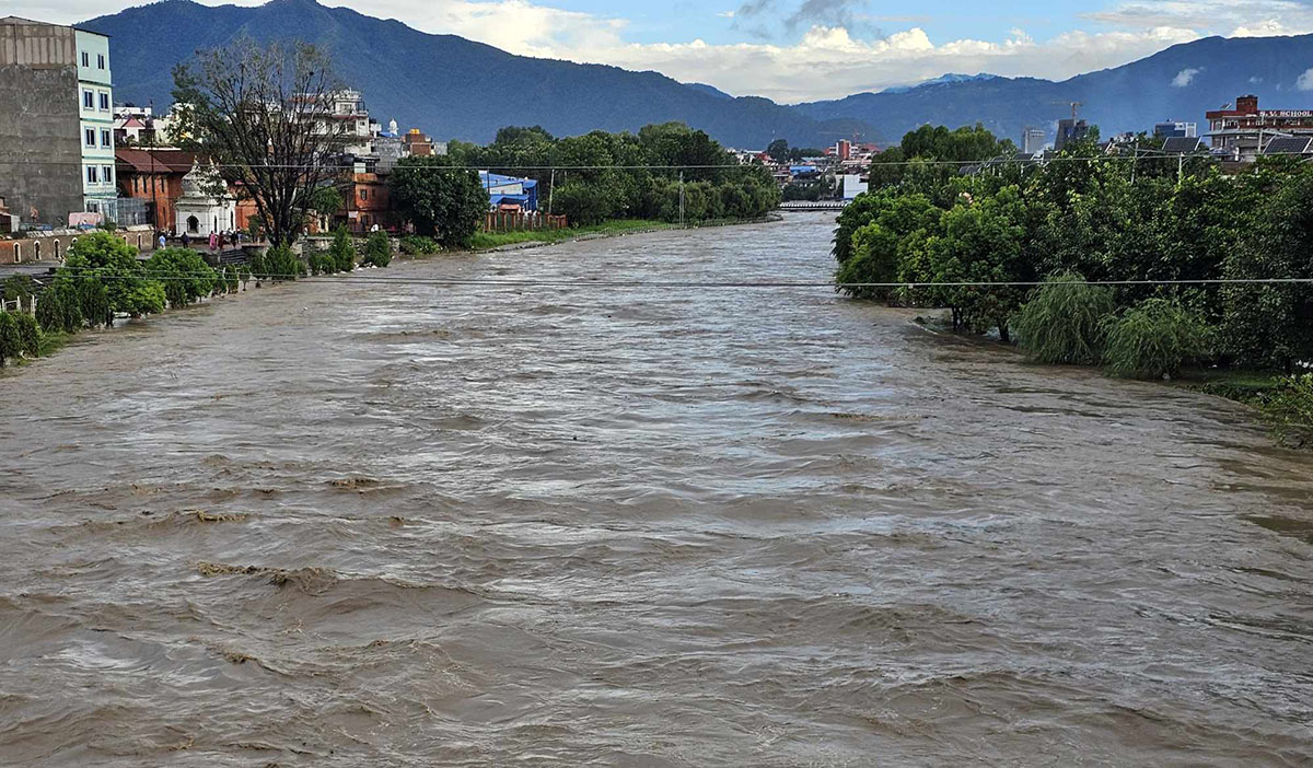 ११ जिल्लामा आज बाढीको उच्च र सातवटामा मध्यम जोखिम