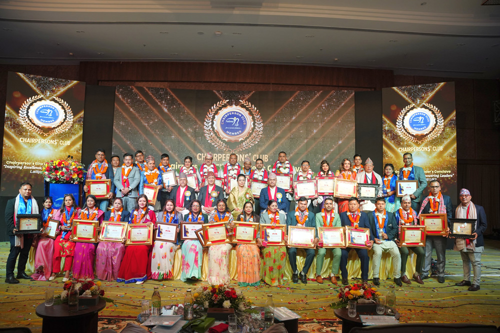 नेशनल लाइफको ५२६ अभिकर्तालाई सम्मान गर्दै चेयरपर्सन क्लब कार्यक्रम सम्पन्न