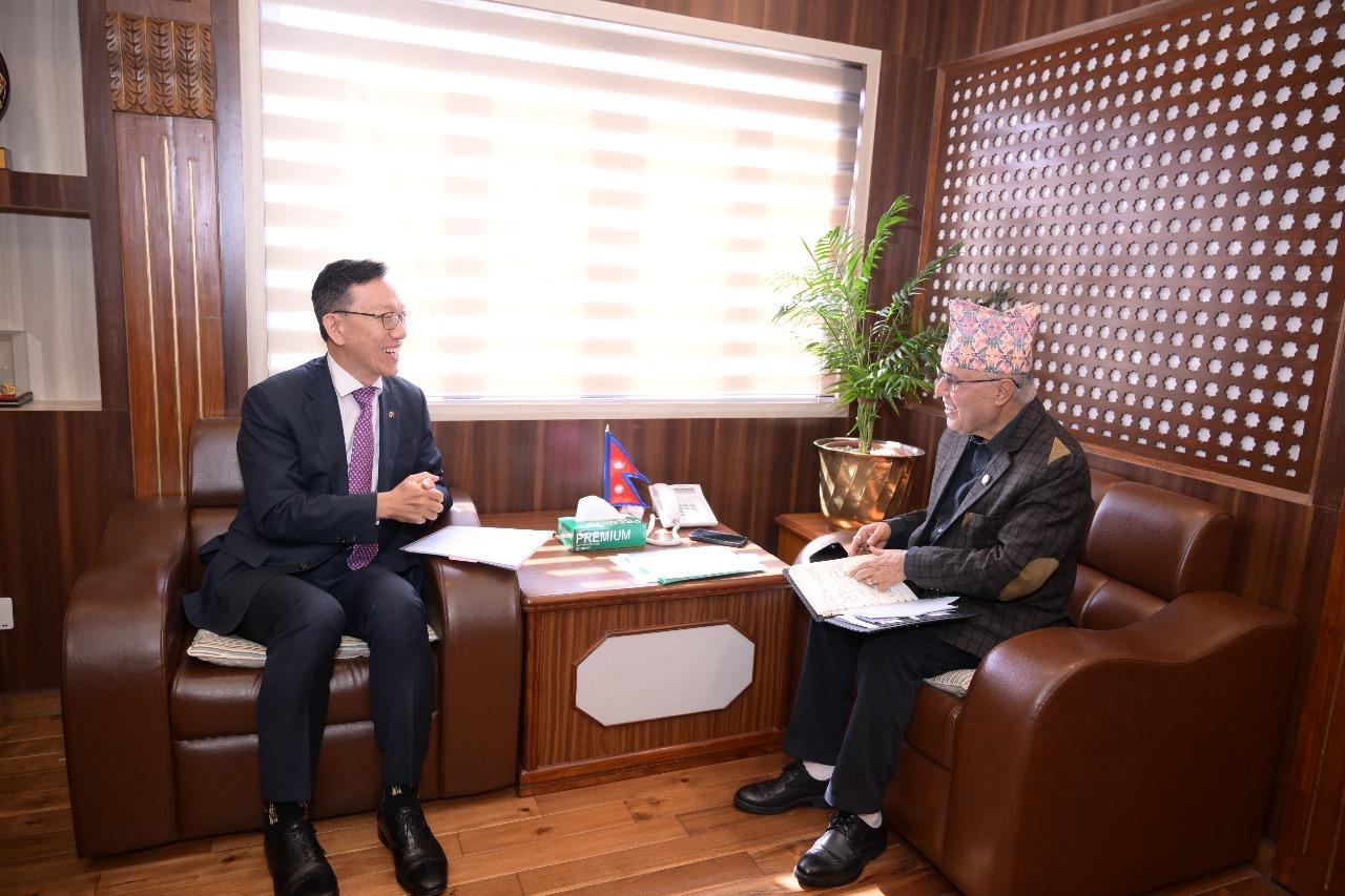 अर्थमन्त्री खनाल र कोरिया गणतन्त्रका राजदूतबीच समन्वय र लगानी प्रवर्द्धनमा छलफल