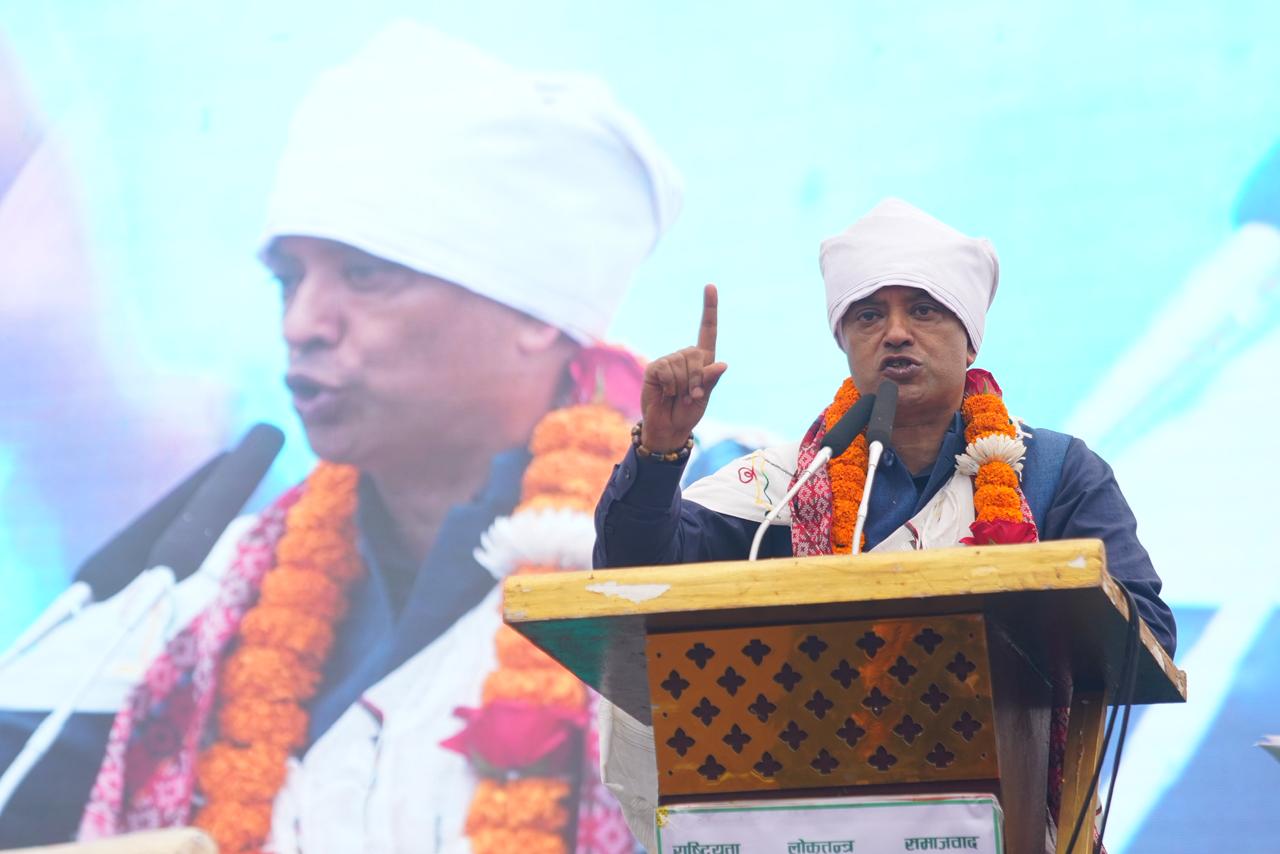 कसैलाई मौका दिने नाममा देशलाई प्रयोगशाला नबनाऔँः सभापति थापा