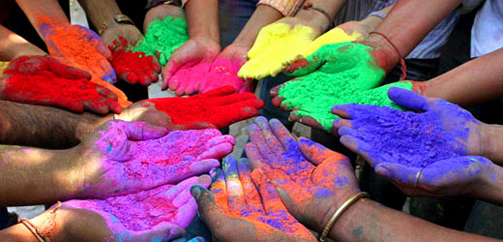 मिथिला माध्यमिकी परिक्रमा, कञ्चनवन पुगेर होली खेलियो