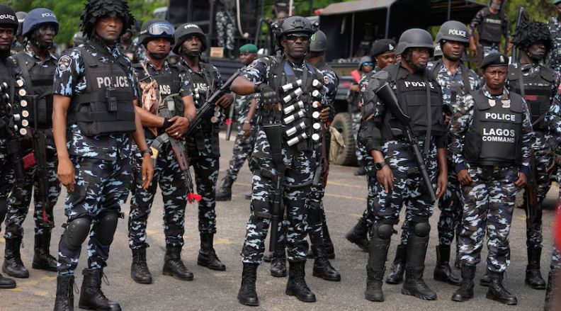 भारत सरकारले दियो सशस्त्रलाई १० हजार सेल टियर ग्याँस