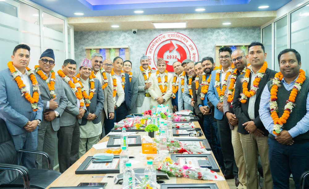 नाडाको नवनिर्वाचित अध्यक्ष उप्रेतीले गरे पदभार ग्रहण