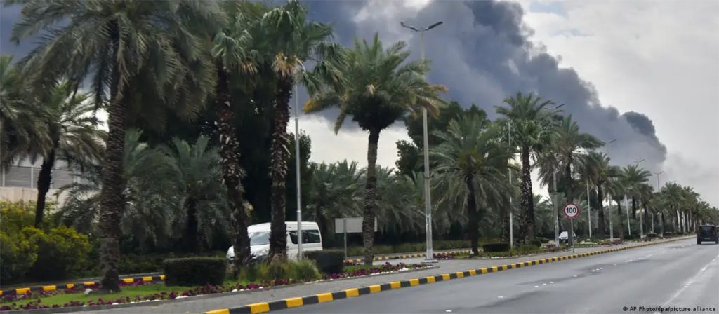 इरानद्वारा कुवेत र युएईमा आक्रमण