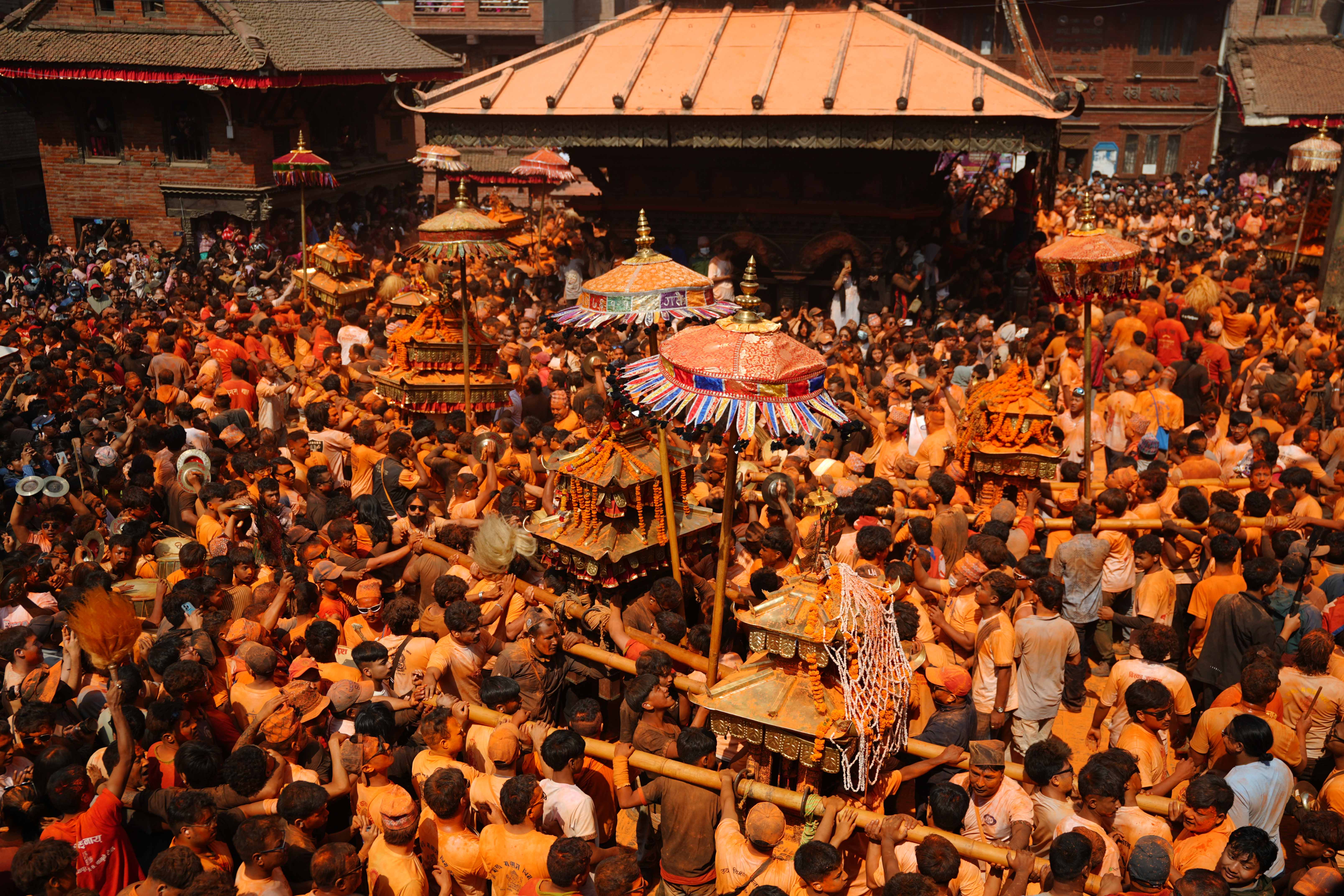 मध्यपुर थिमीमा हर्षोल्लासका साथ मनाइयो सिन्दुर जात्रा