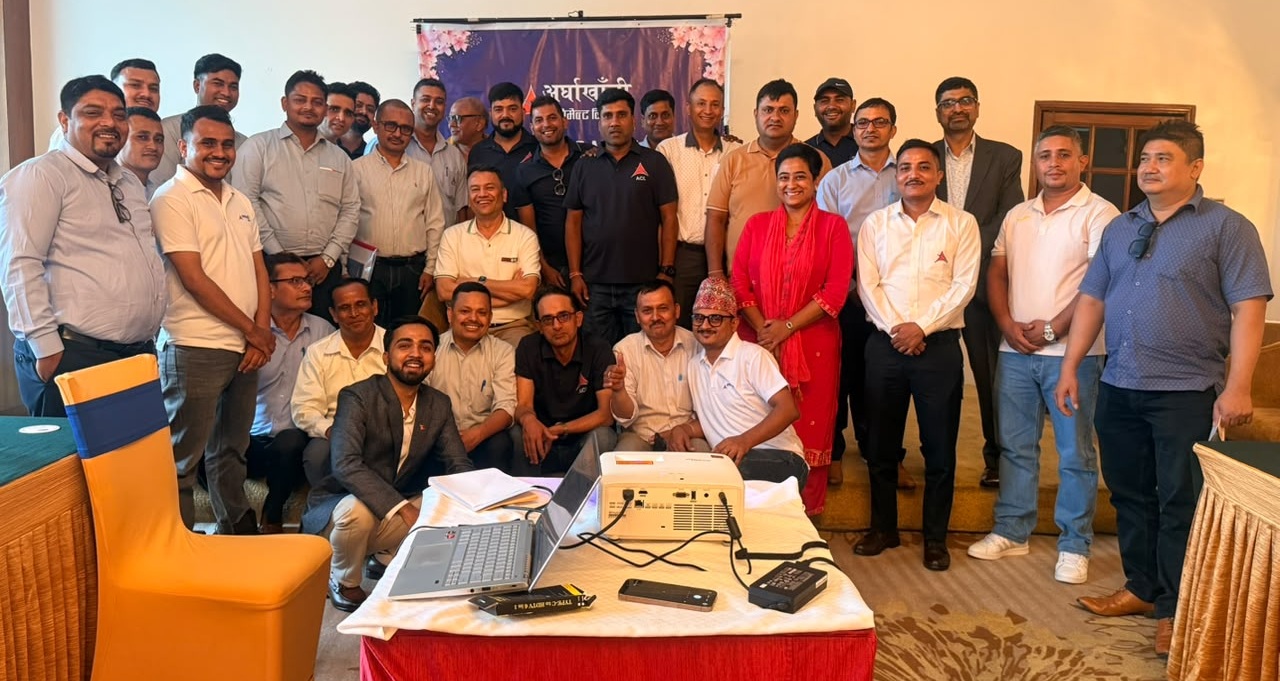 अर्घखाँची सिमेन्टको वार्षिक सेल्स मिट २०७६ सम्पन्न, उत्कृष्ट कर्मचारीहरु सम्मानित