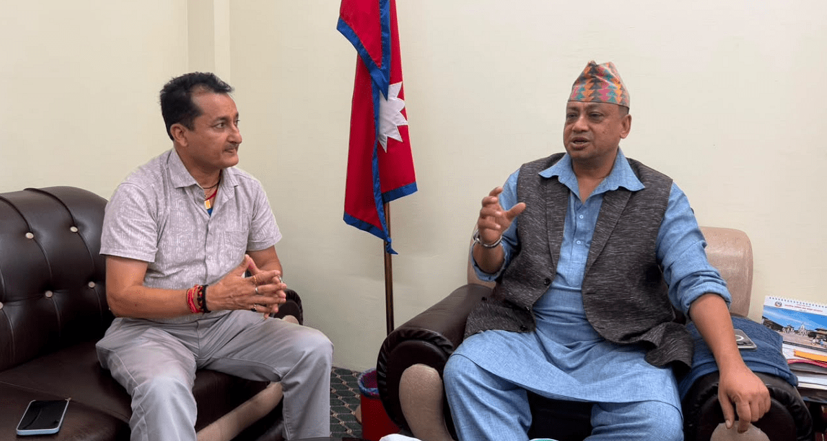 व्यवसायीसँग समन्वय र सहकार्य गर्दै यातायात क्षेत्रका समस्या क्रमिक रूपमा समाधान गर्न प्रतिबद्ध : मुख्यमन्त्री बानियाँ
