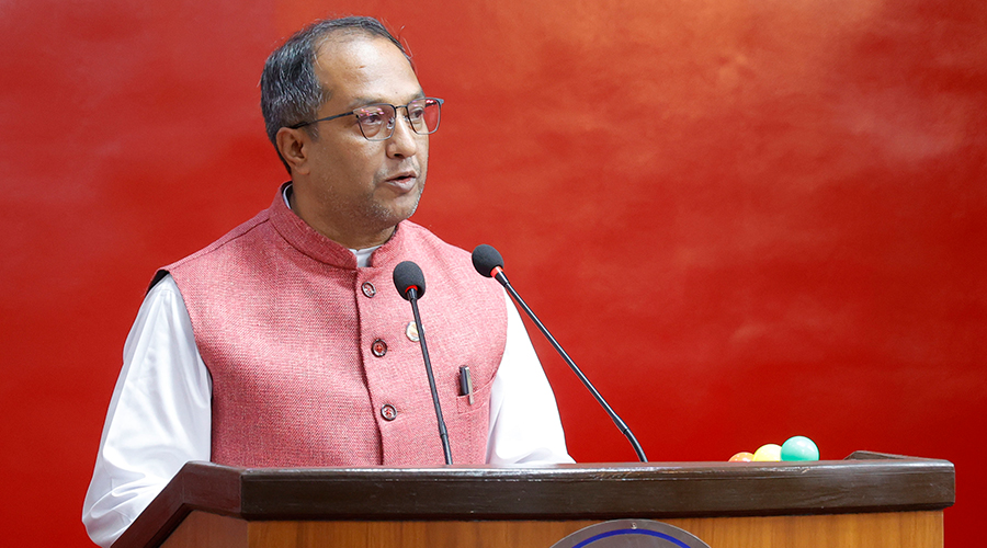 हप्ताको १६० बुलेटसम्म पुर्‍याउन परराष्ट्र मन्त्रालयमार्फत कूटनीतिक पहल भइरहेको छ : मन्त्री साह