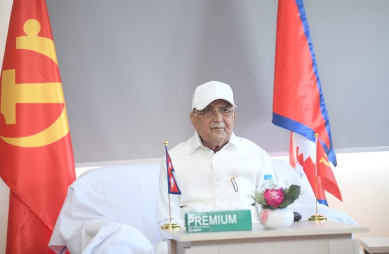 देशले स्वतन्त्रता उपयोग गर्न सक्ने बनाउन आन्दोलनको विकल्प छैन : ओली