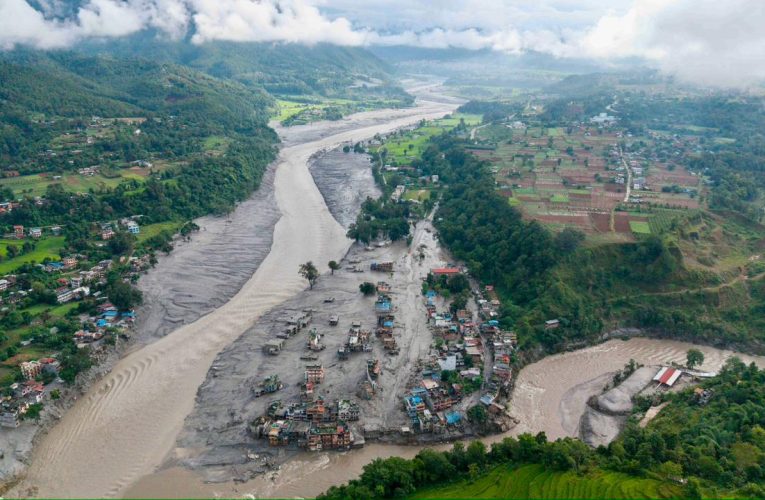 भोटेकोशी बाढीबाट घरपरिवार र व्यवसायमा मात्रै ७९ अर्बको क्षति